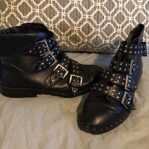 Studded Mossimo knockoff black booties